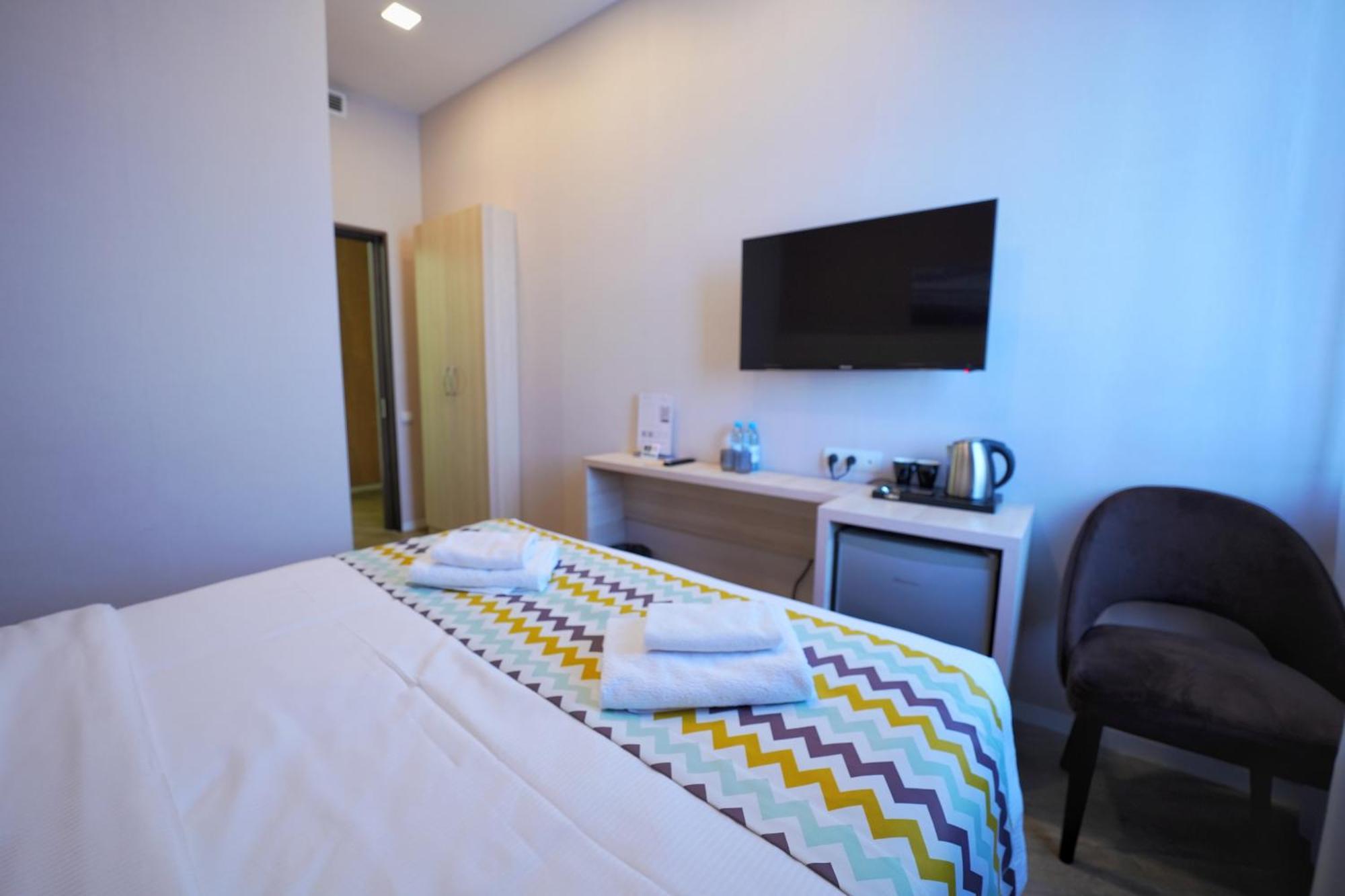 4Guest Hotel Erivan Exterior foto