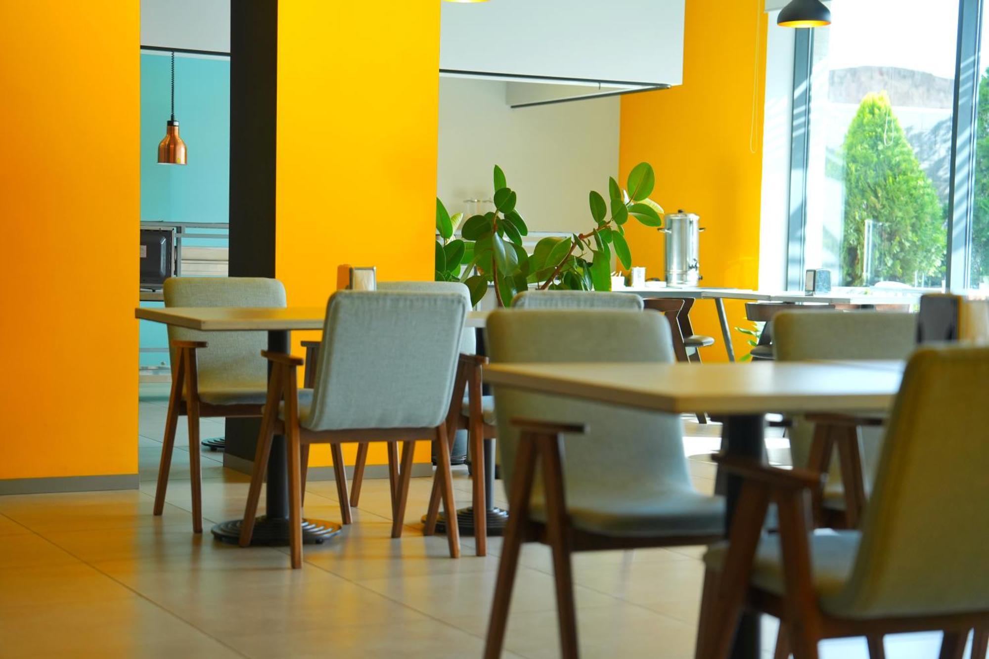 4Guest Hotel Erivan Exterior foto