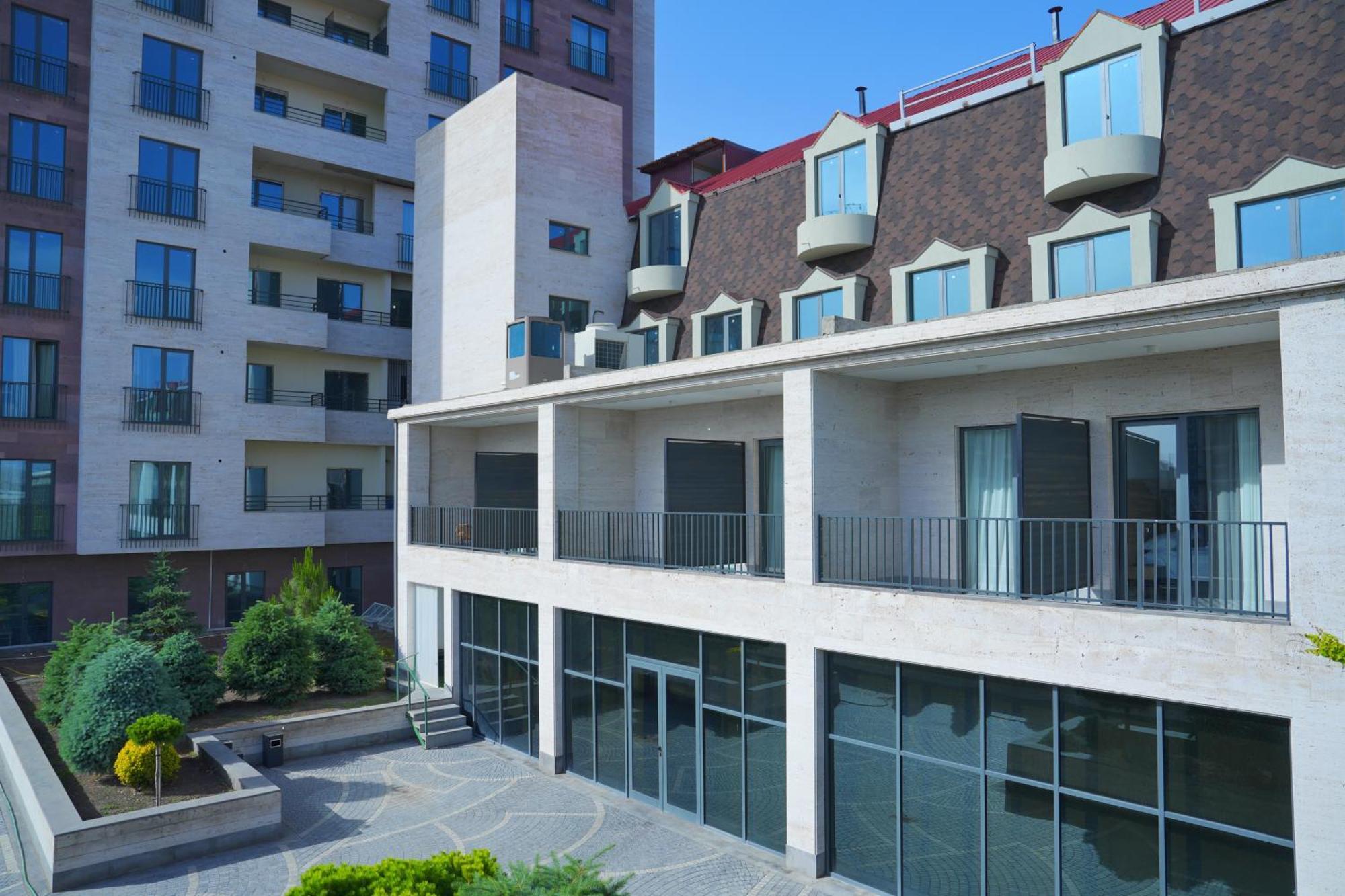 4Guest Hotel Erivan Exterior foto