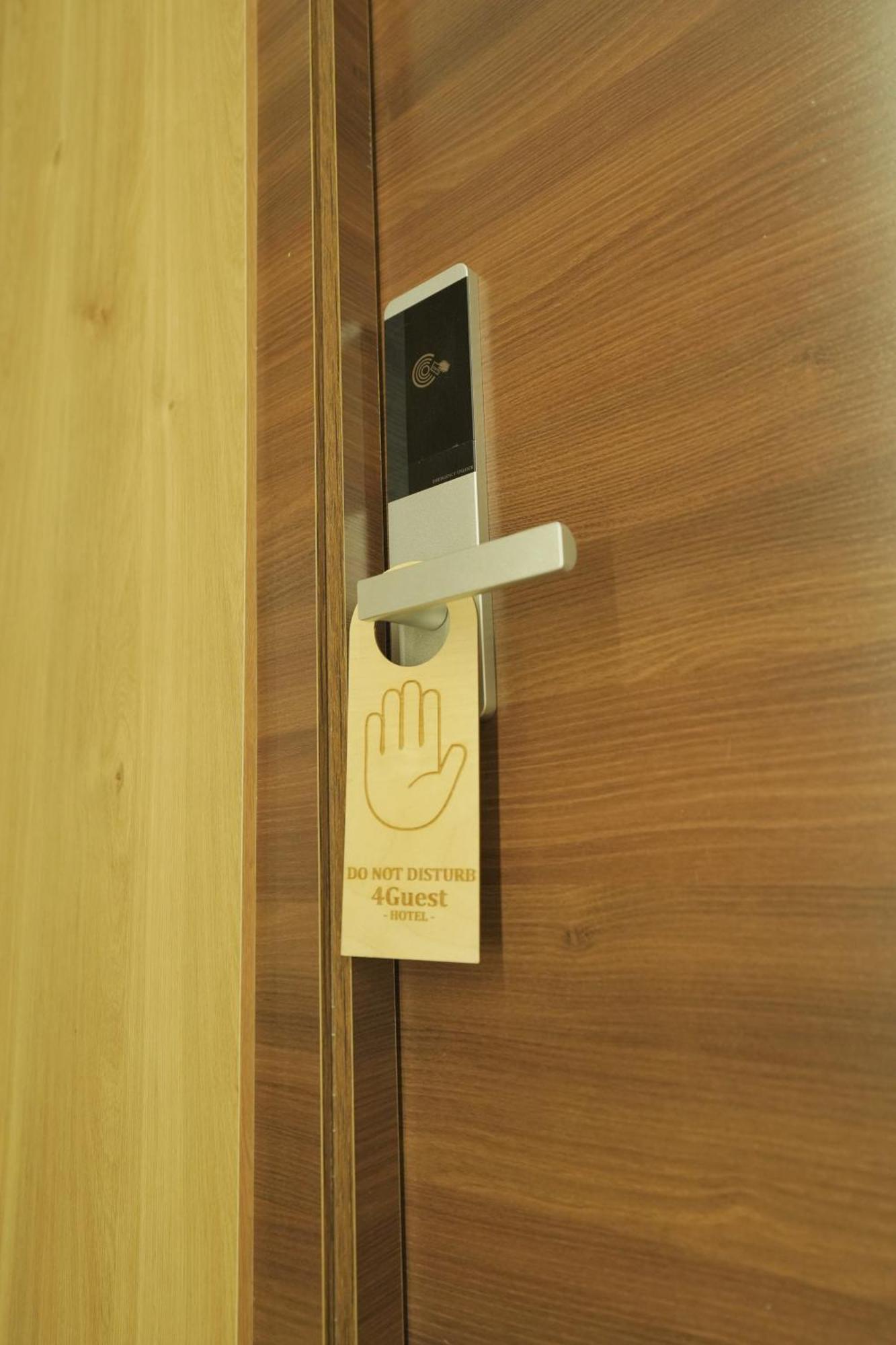 4Guest Hotel Erivan Exterior foto